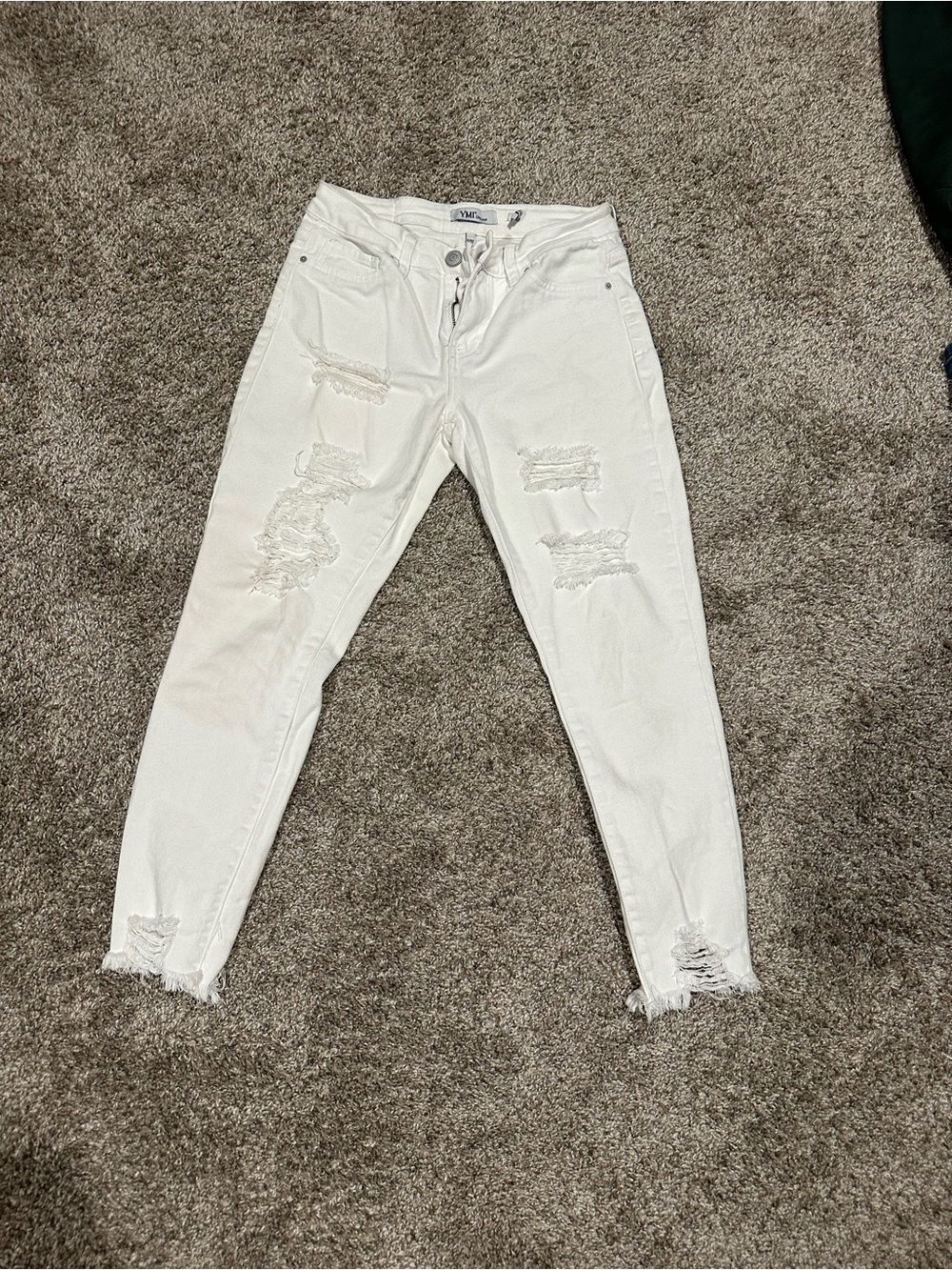 YMI White Ripped Skinny Jeans with Frayed Hem